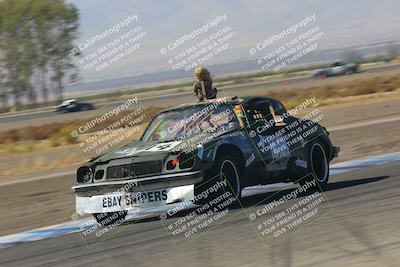 media/Oct-01-2022-24 Hours of Lemons (Sat) [[0fb1f7cfb1]]/10am (Front Straight)/